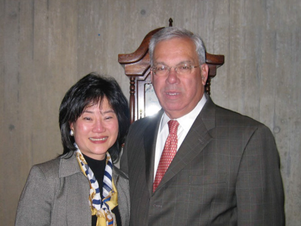 會(huì)見波士頓市長 Menino